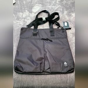 NIXON LARGE HEIST BAG NWT